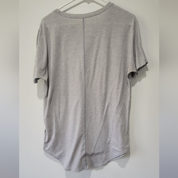 North Face Tshirt - Picture 2 of 3